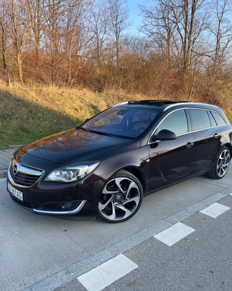 Opel Insignia cena 28900 przebieg: 279000, rok produkcji 2013 z Warszawa małe 56